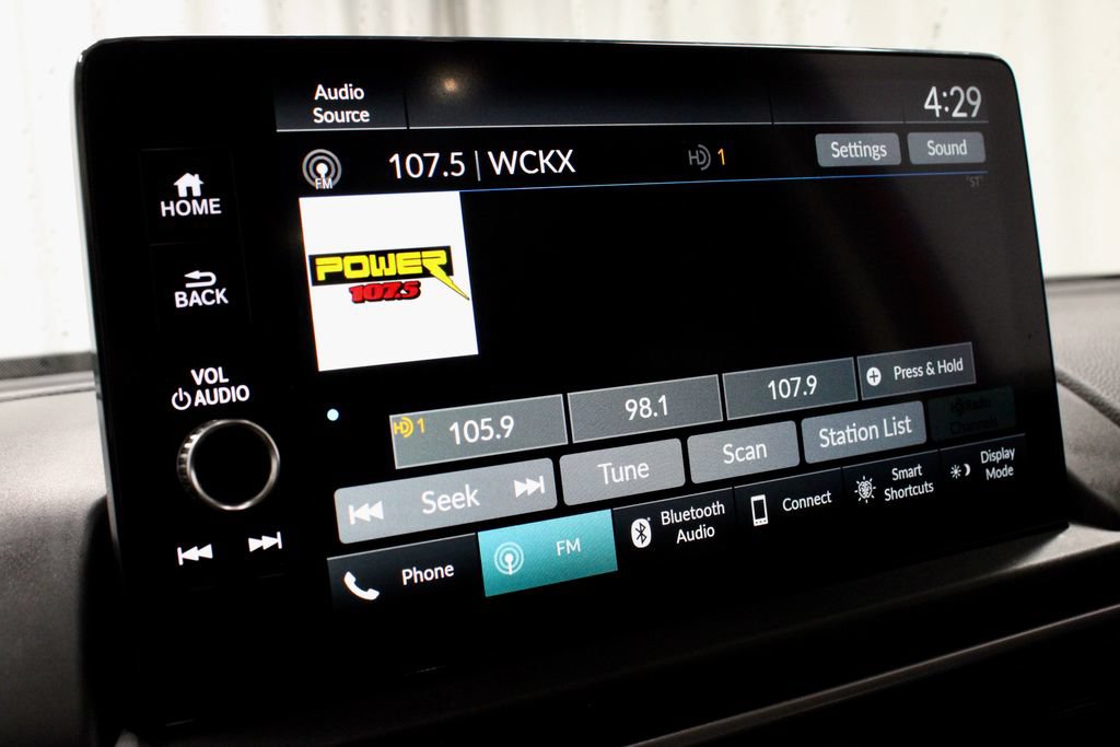 Used 2023 Honda Pilot EX-L image 3