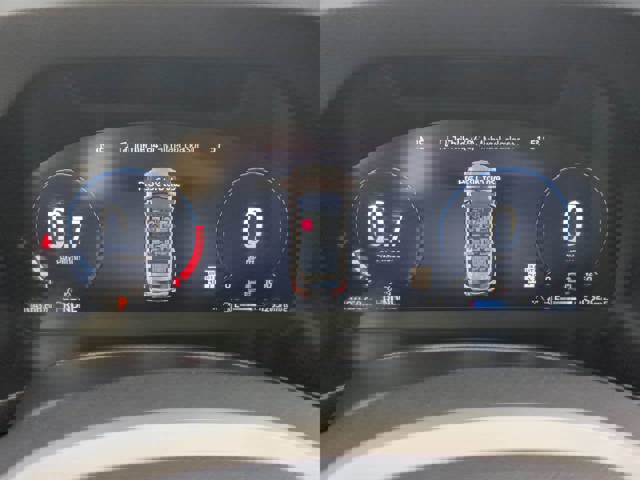 Certified 2025 Ford Explorer Active w/ Active Comfort Package image 26