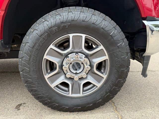 Certified 2023 Ford F250 Lariat w/ FX4 Off-Road Package AWD/4WD image 47