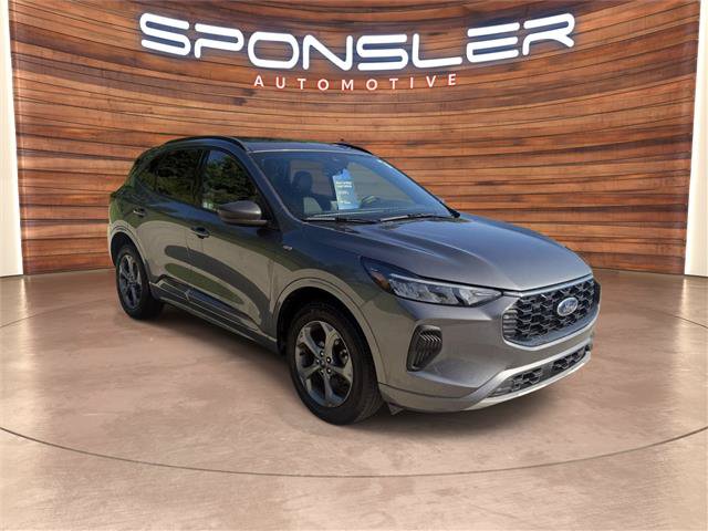 Certified 2023 Ford Escape ST-Line w/ Tech Pack #1 AWD/4WD image 10