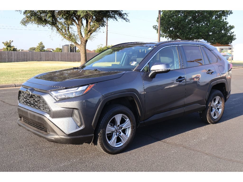 Used 2023 Toyota RAV4 XLE w/ Convenience Package FWD image 8