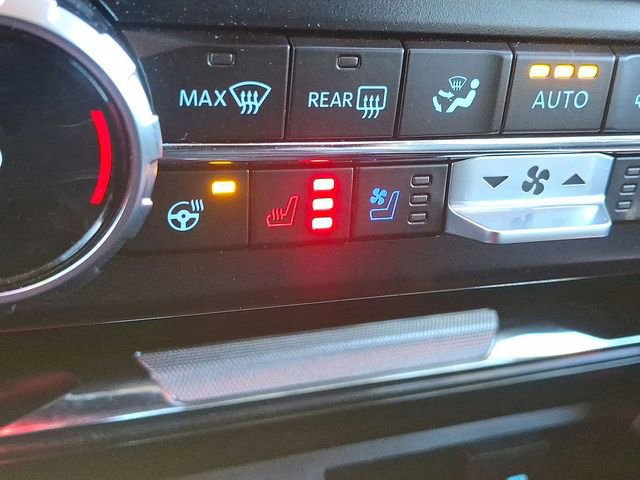 Certified 2024 Ford F250 Lariat w/ Chrome Package image 30