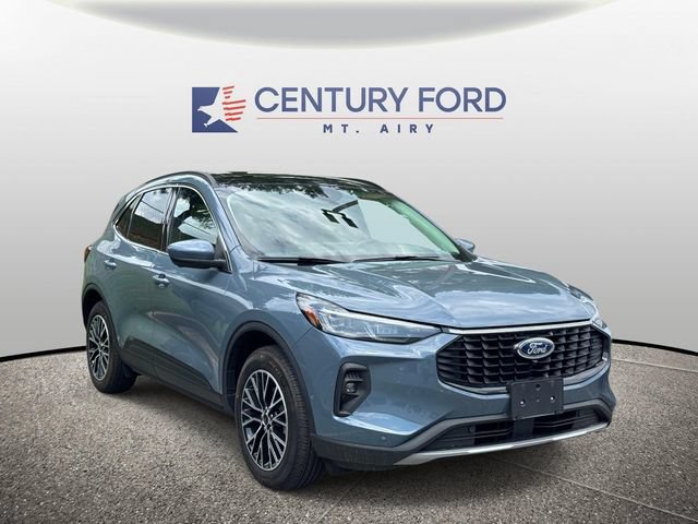 Certified 2023 Ford Escape SE w/ PHEV Premium Package