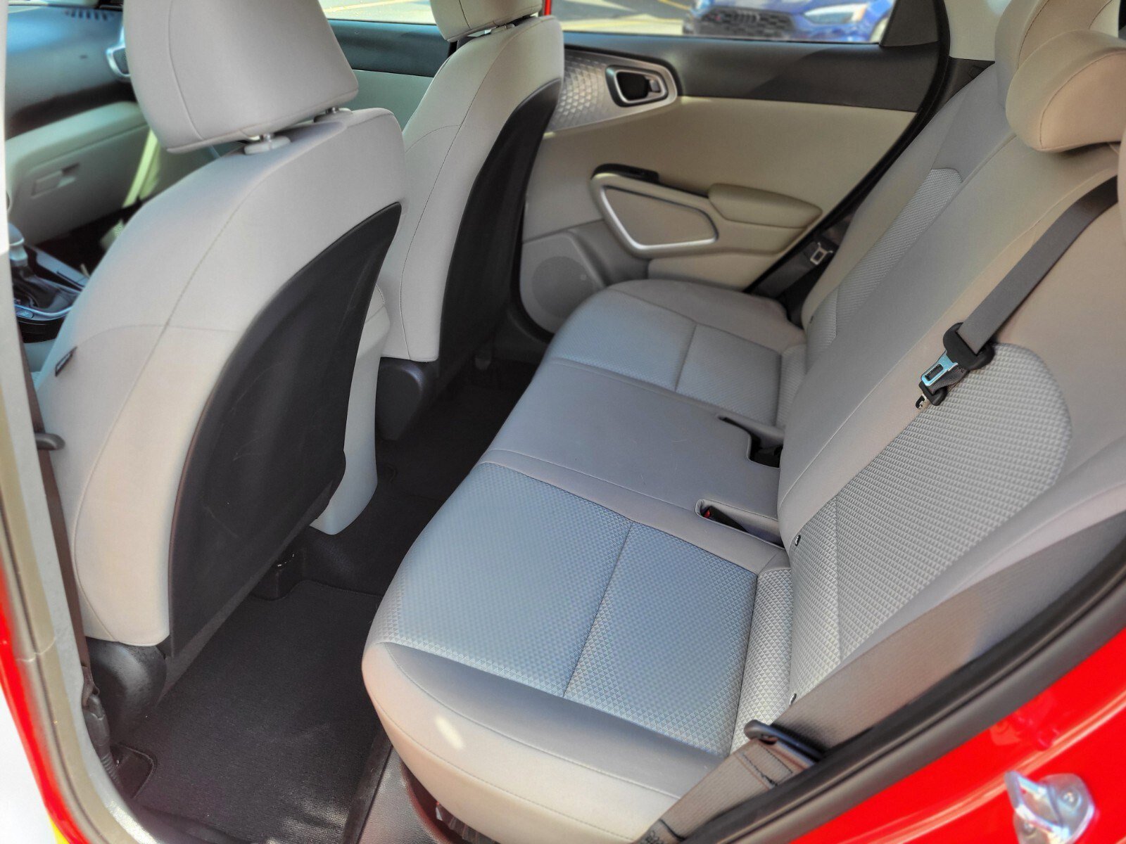 Used 2024 Kia Soul LX w/ Option Group 015 image 17