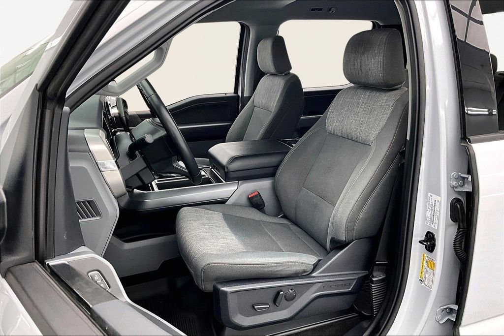 Certified 2022 Ford F150 XLT w/ Equipment Group 302A High image 26