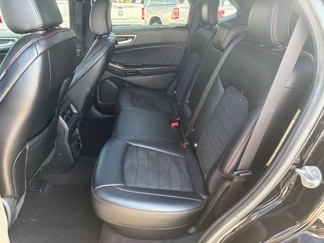 Certified 2020 Ford Edge ST-Line FWD image 23