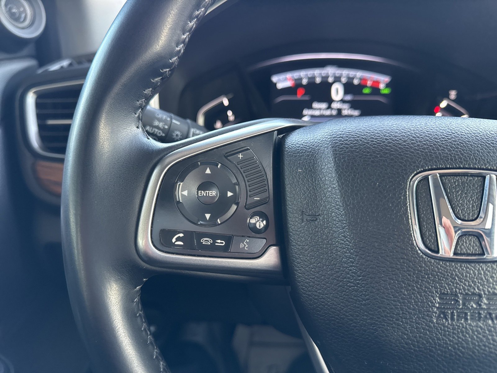 Used 2018 Honda CR-V Touring image 26