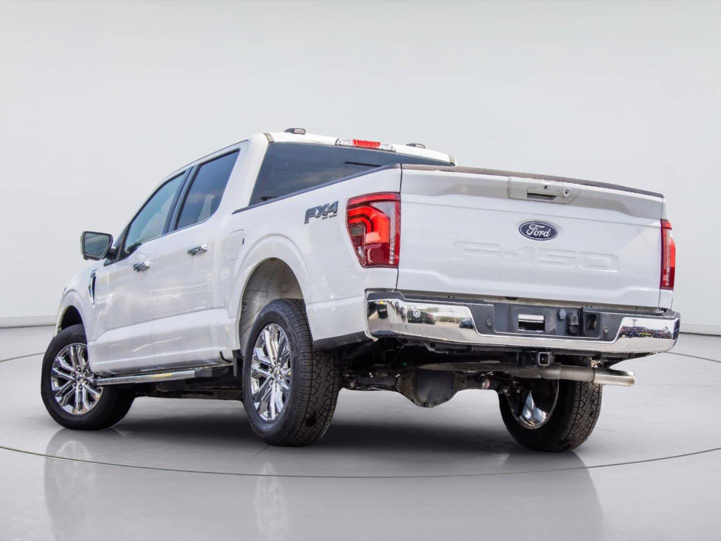 Certified 2025 Ford F150 Lariat w/ Equipment Group 501A Mid AWD/4WD image 4