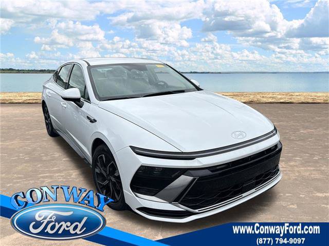 Used 2025 Hyundai Sonata SEL FWD image 1