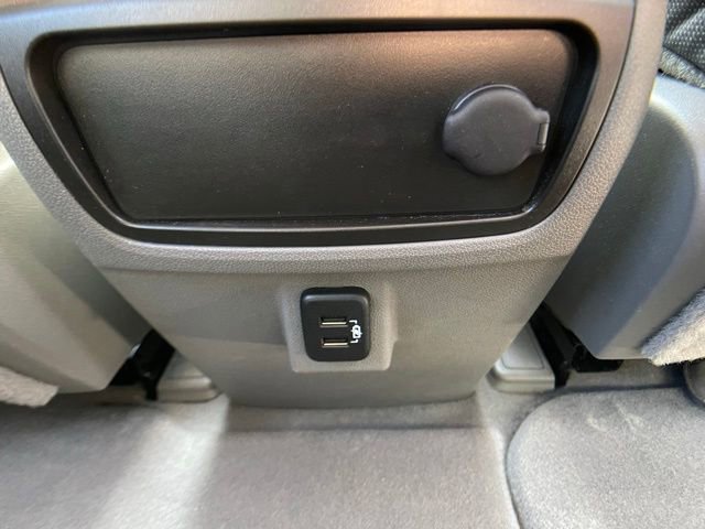 Used 2017 Chevrolet Traverse LS image 32