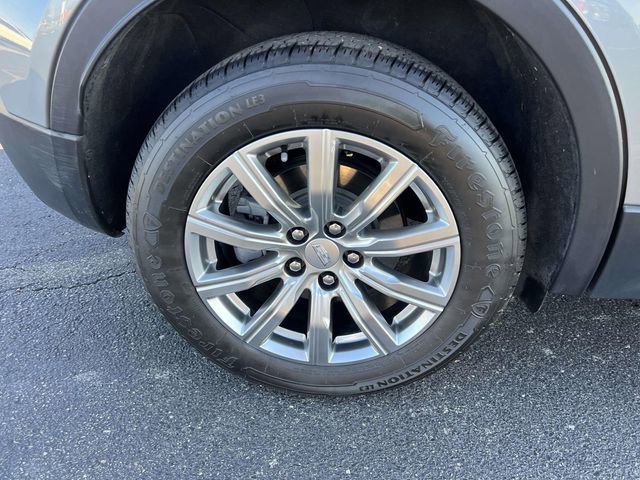 Used 2023 Cadillac XT4 Premium Luxury image 11