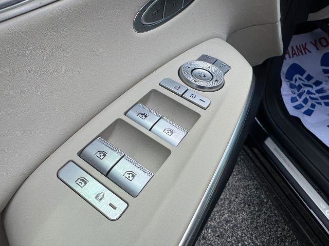 Used 2024 Genesis GV70 2.5T w/ Advanced Package AWD/4WD image 18