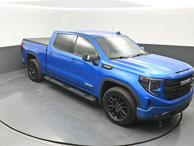 Used 2023 GMC Sierra 1500 Elevation w/ Elevation Premium Package AWD/4WD image 17