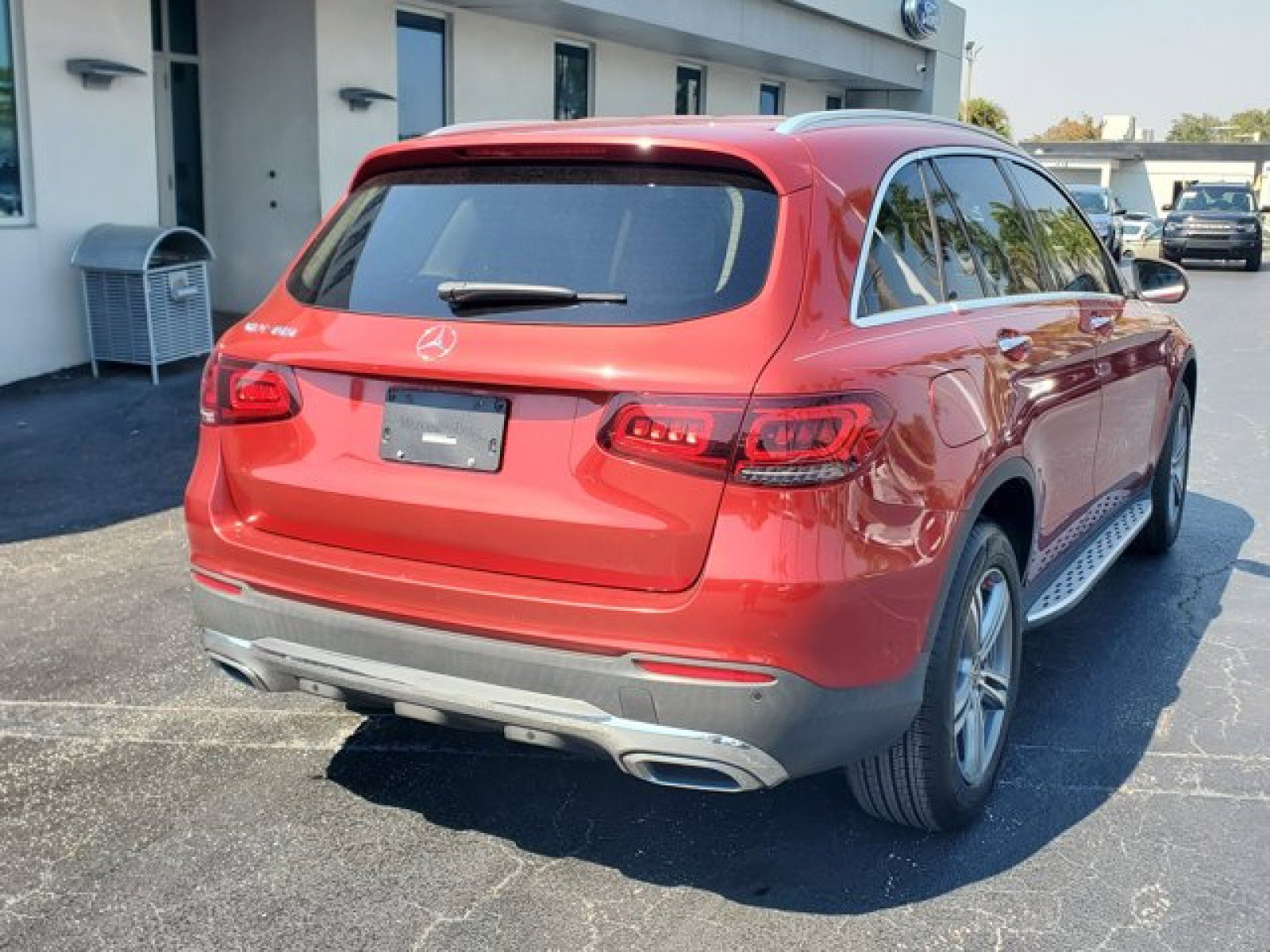 Used 2021 Mercedes-Benz GLC 300 image 6