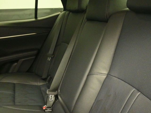 Used 2025 Toyota Camry XSE w/ Premium Plus Package image 11