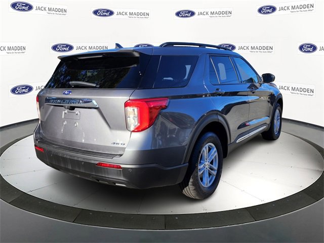 Certified 2021 Ford Explorer XLT image 4