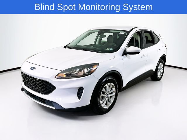 Certified 2021 Ford Escape SE FWD image 3