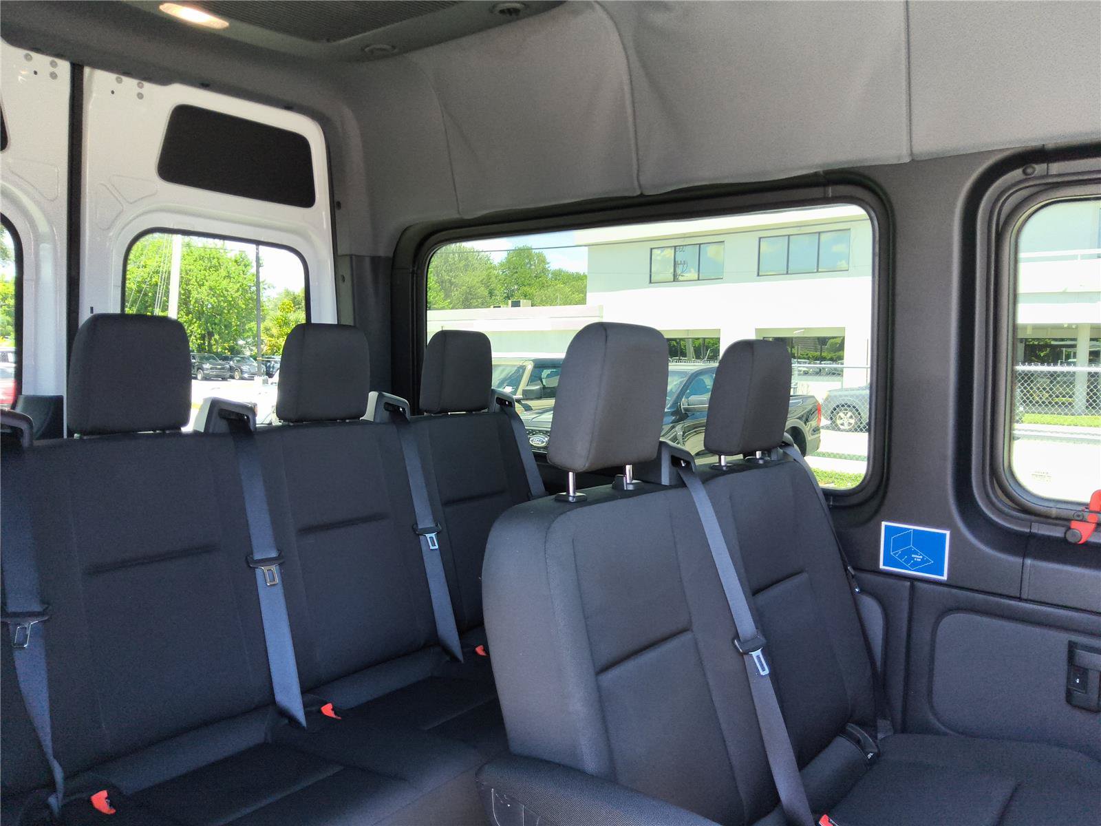 Used 2019 Mercedes-Benz Sprinter 2500 image 19