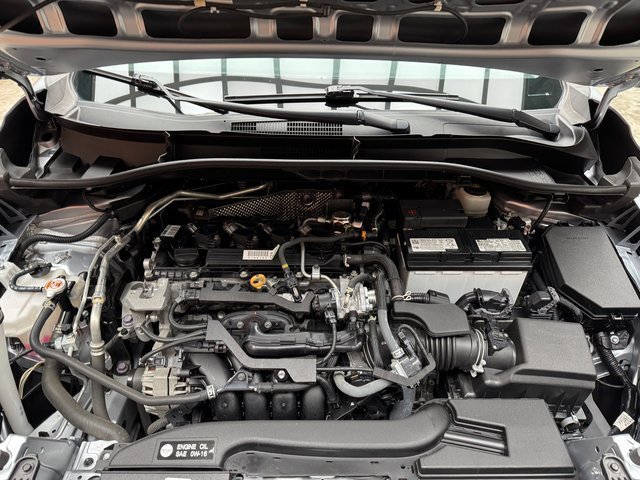 Used 2022 Toyota Corolla Cross LE image 29