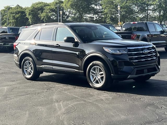 Certified 2026 Ford Explorer Active AWD/4WD image 7