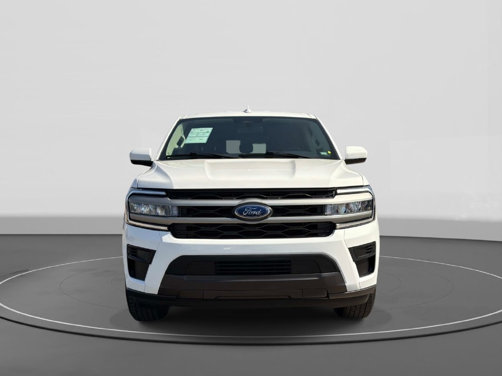 Certified 2024 Ford Expedition Max XLT RWD image 3