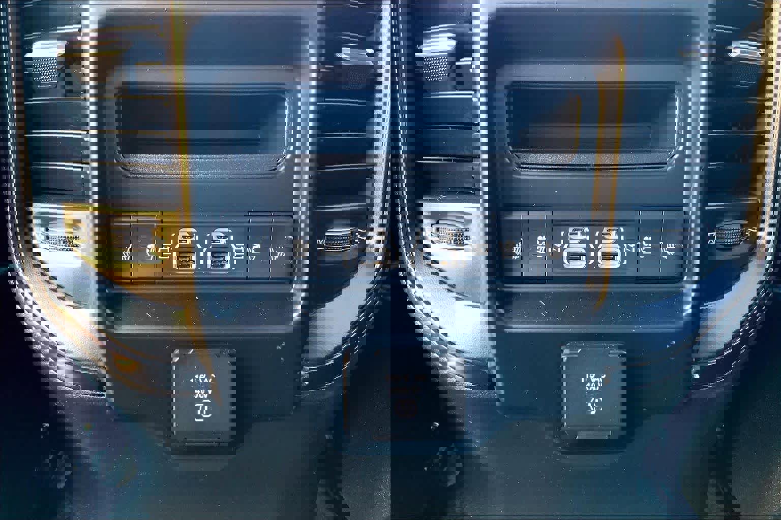 Used 2023 RAM 1500 Limited image 34