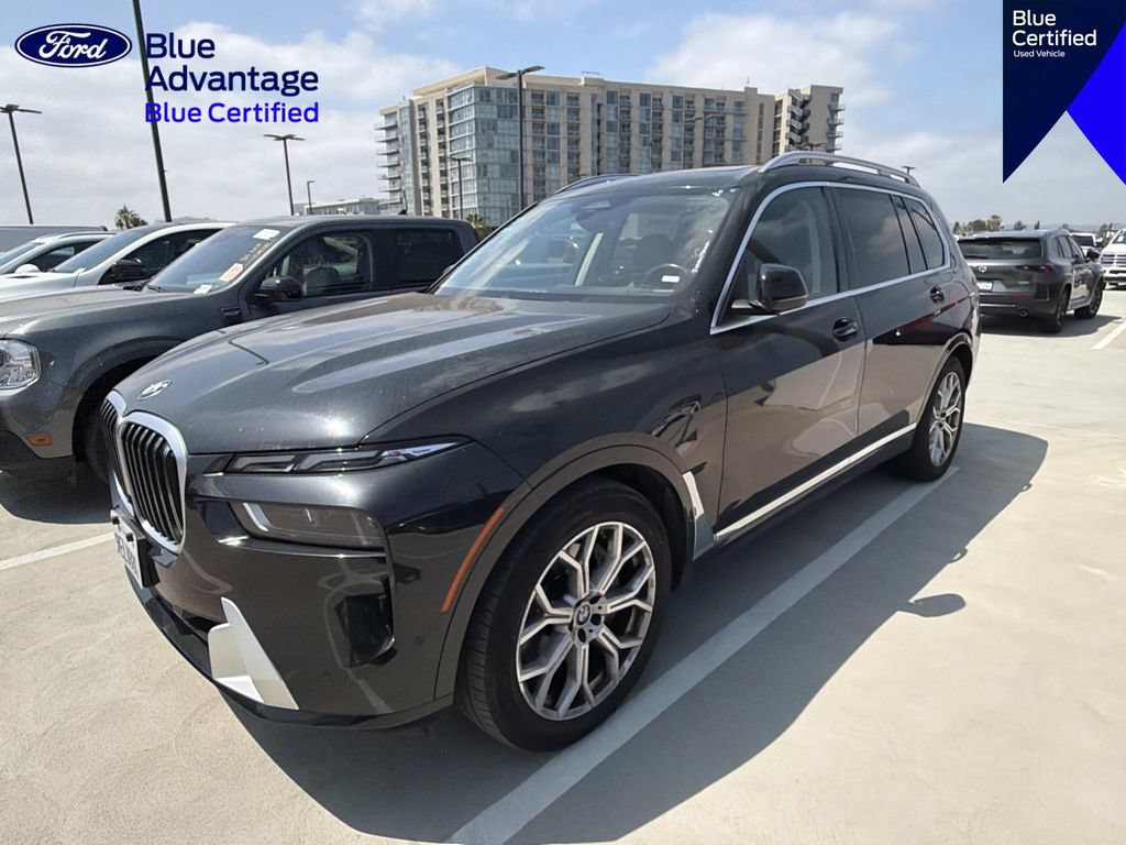 Used 2023 BMW X7 xDrive40i AWD/4WD image 13