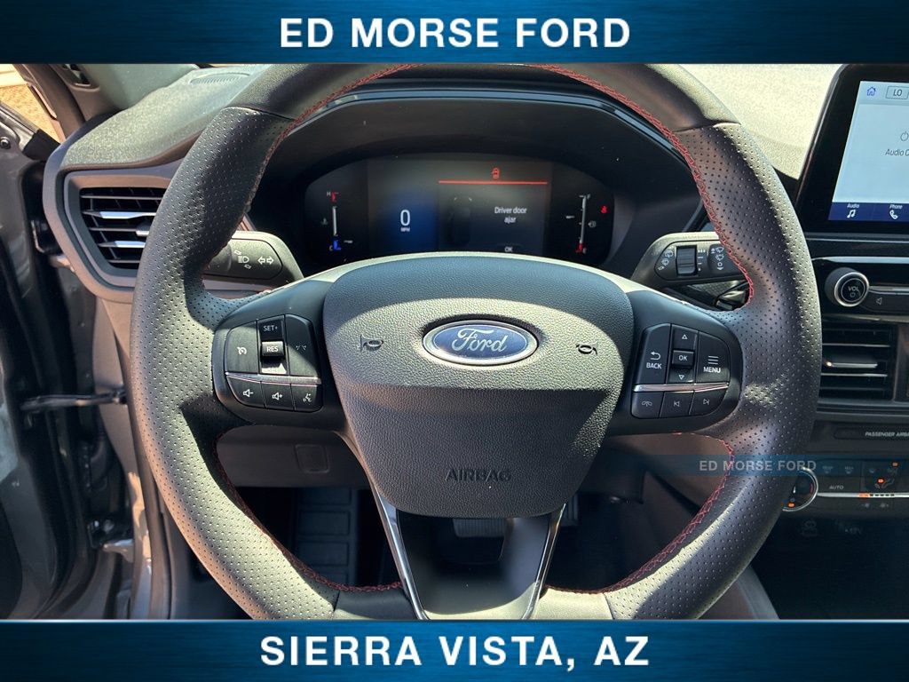Certified 2025 Ford Escape ST-Line AWD/4WD image 21