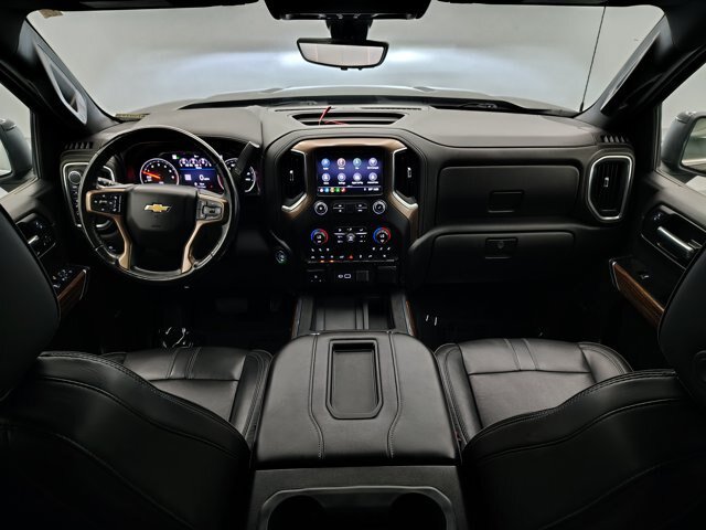 Used 2019 Chevrolet Silverado 1500 High Country w/ Technology Package AWD/4WD image 37