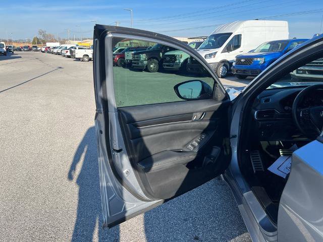 Used 2020 Honda Accord Sport image 16