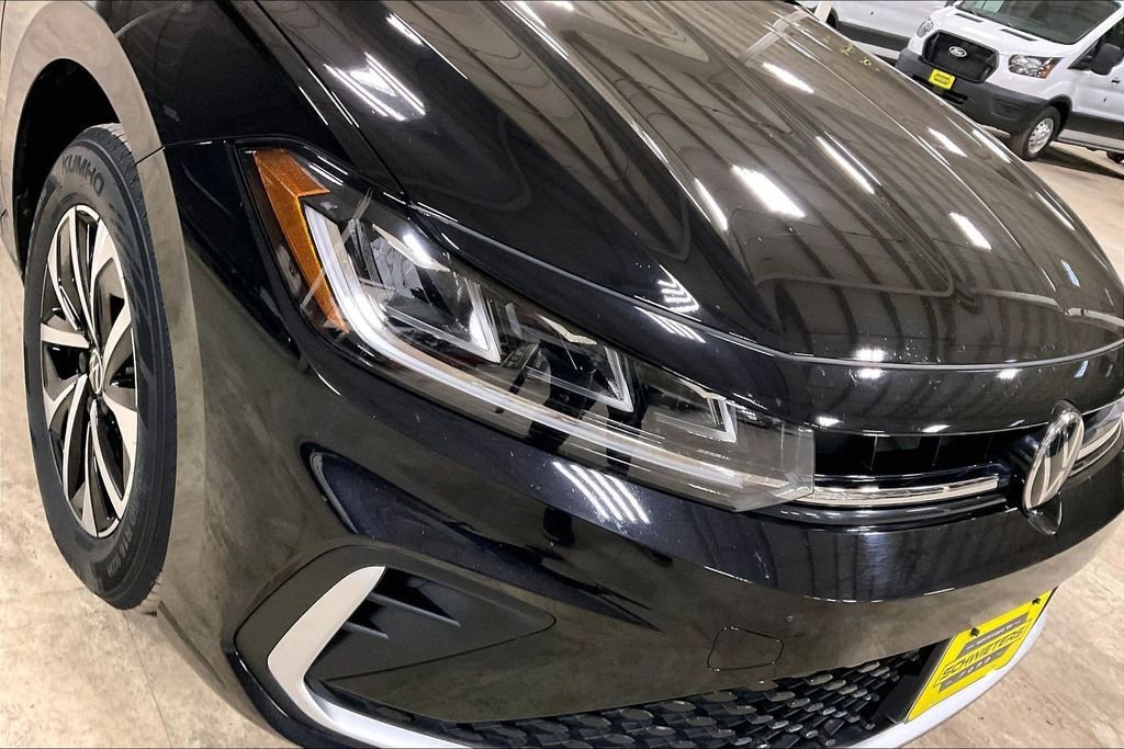 Used 2025 Volkswagen Jetta S FWD image 26