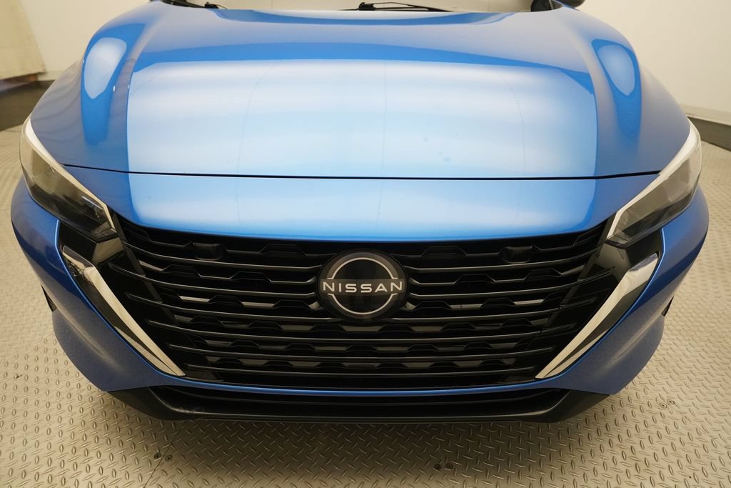Used 2025 Nissan Sentra SV FWD image 21