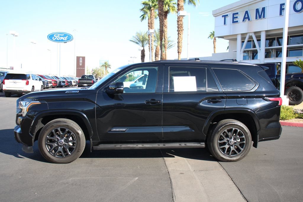 Used 2024 Toyota Sequoia Platinum AWD/4WD image 4