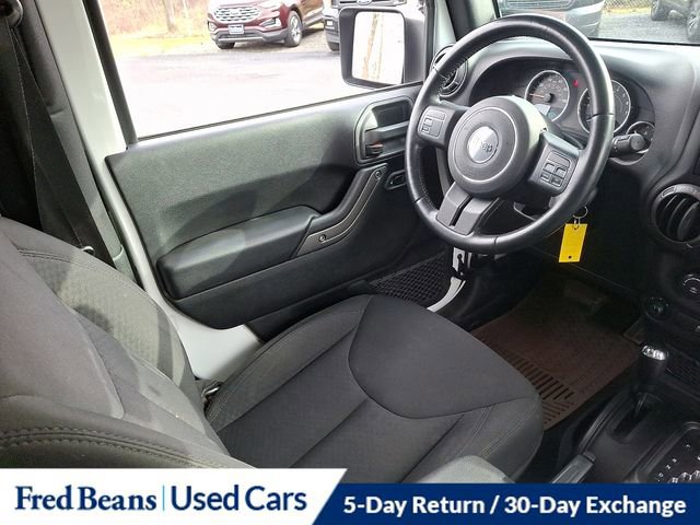 Used 2018 Jeep Wrangler Sport image 14