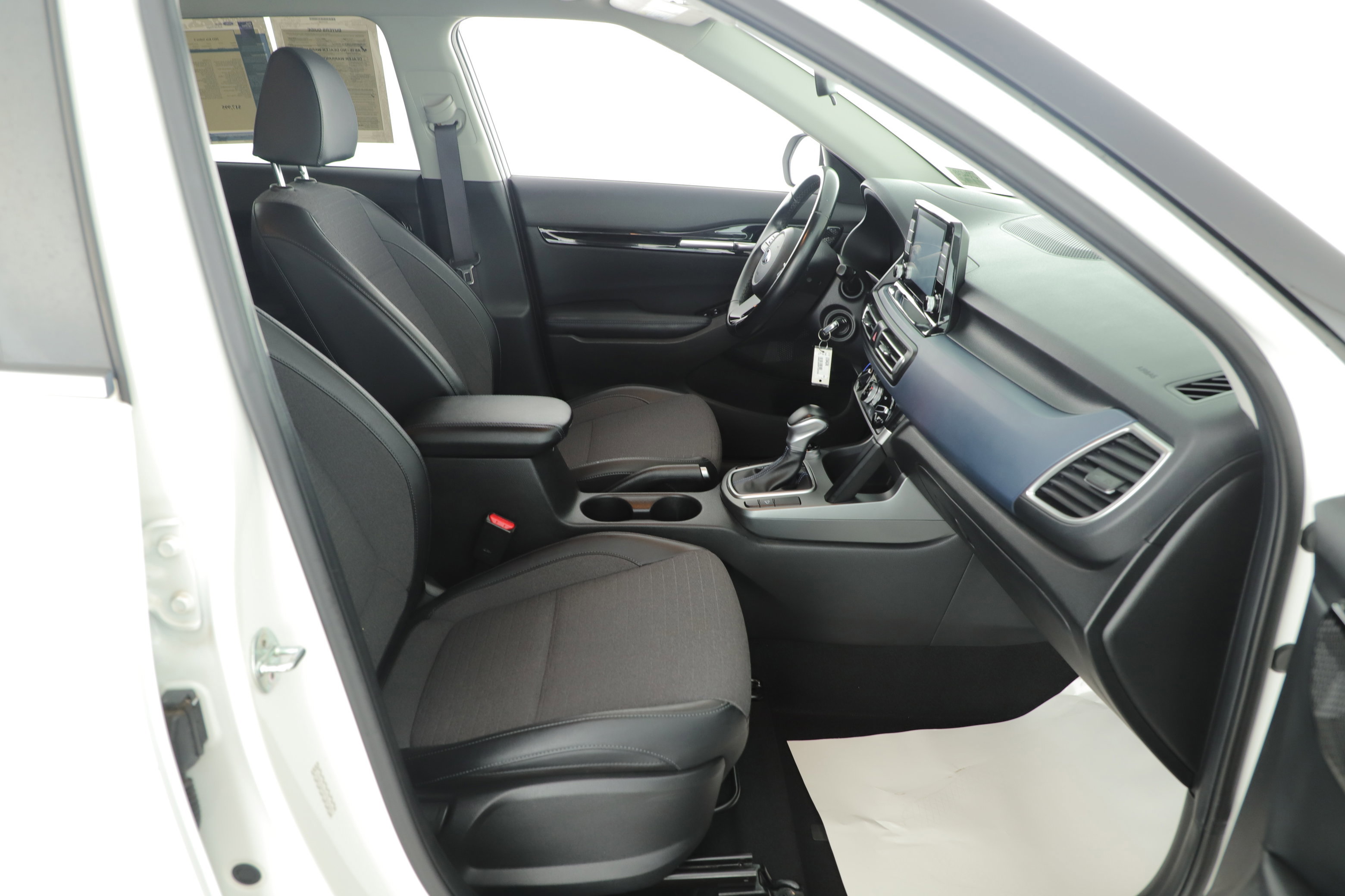 Used 2021 Kia Seltos S image 10