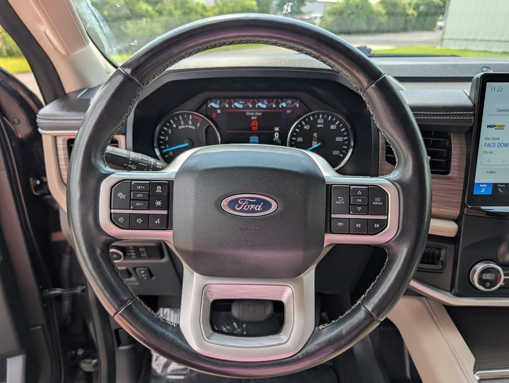 Certified 2024 Ford Expedition Limited AWD/4WD image 7