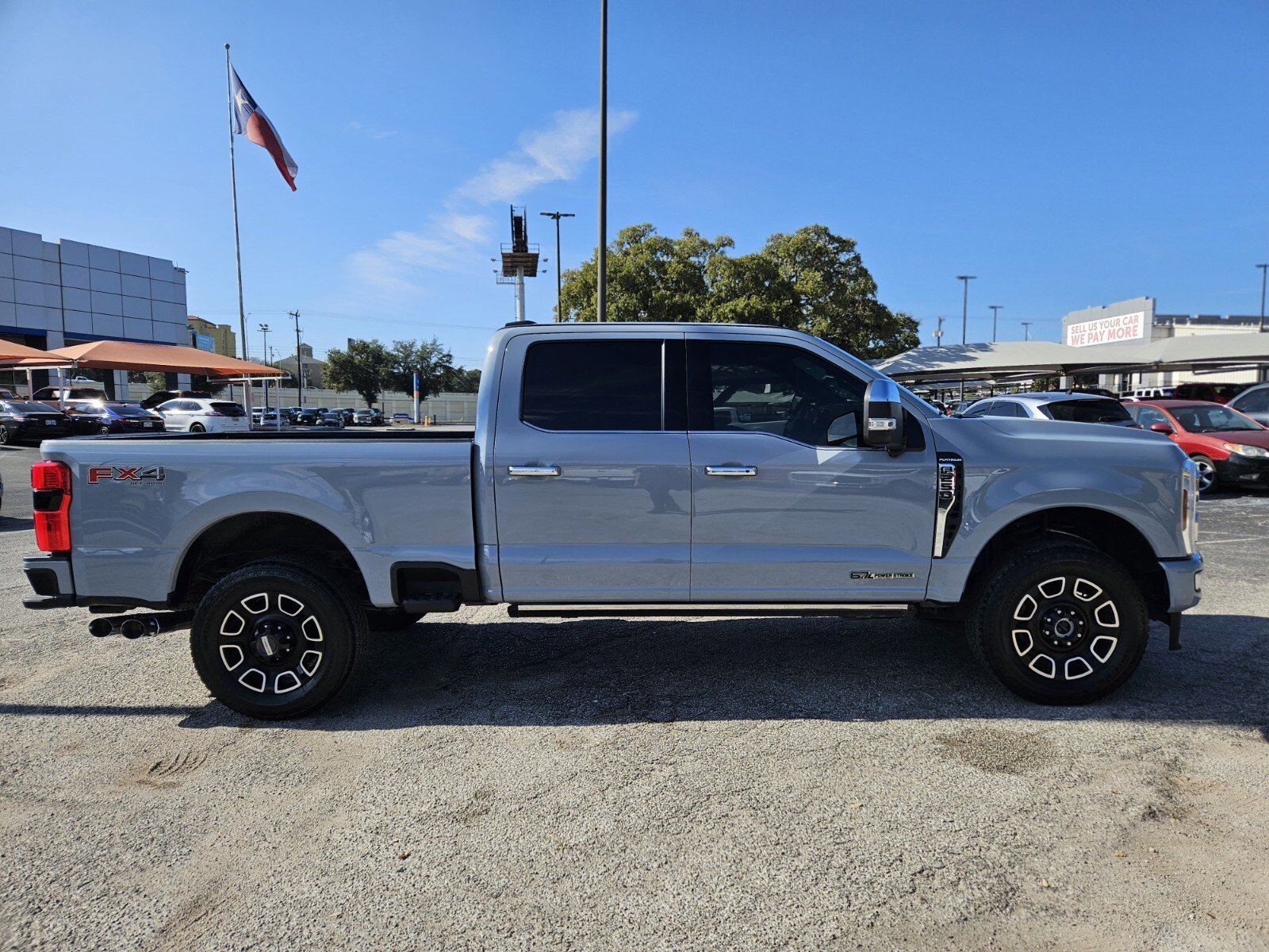 Certified 2024 Ford F250 Platinum w/ FX4 Off-Road Package image 2