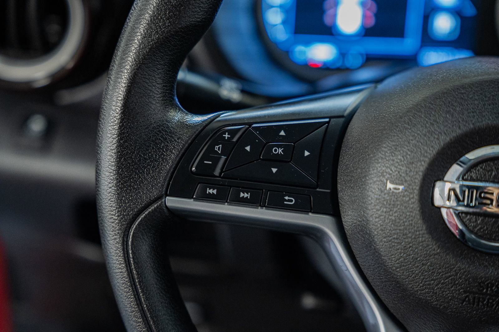 Used 2019 Nissan Kicks SV image 24