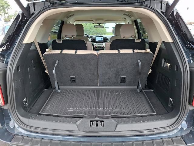Certified 2024 Ford Explorer XLT w/ Equipment Group 202A image 29
