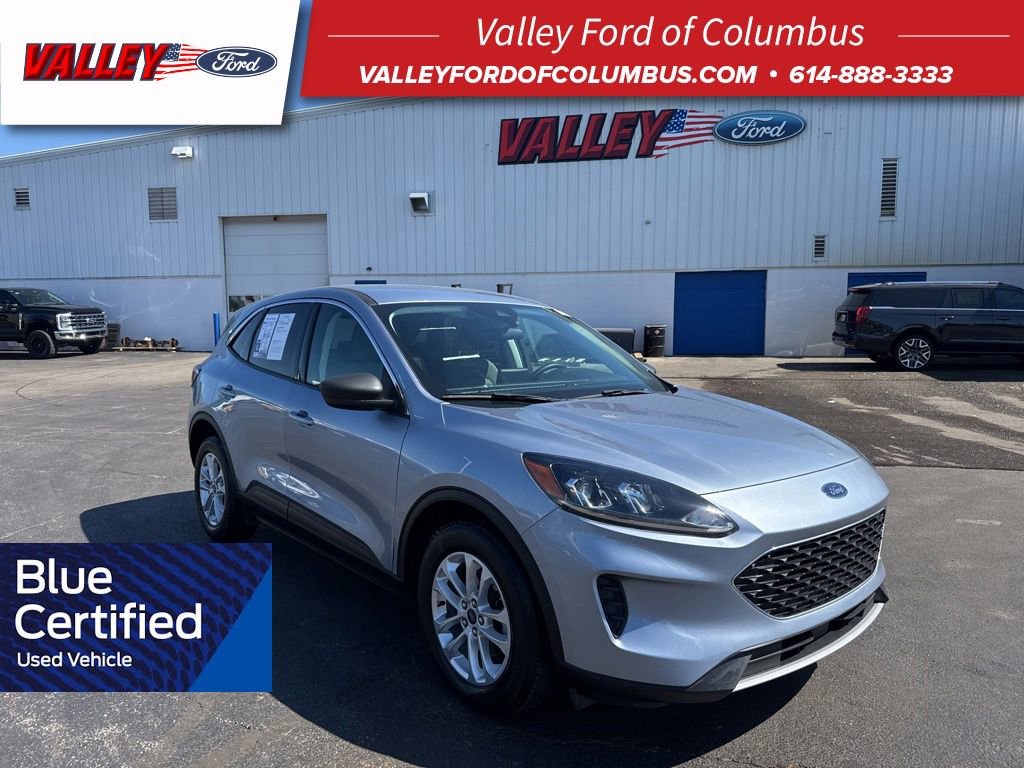 Certified 2022 Ford Escape SE w/ Cold Weather Package FWD image 1