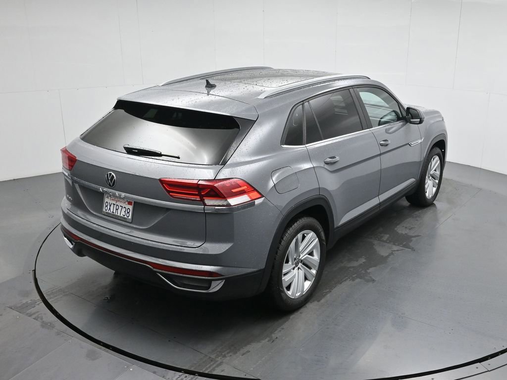 Used 2021 Volkswagen Atlas Cross Sport SE w/ Panoramic Sunroof Package image 15