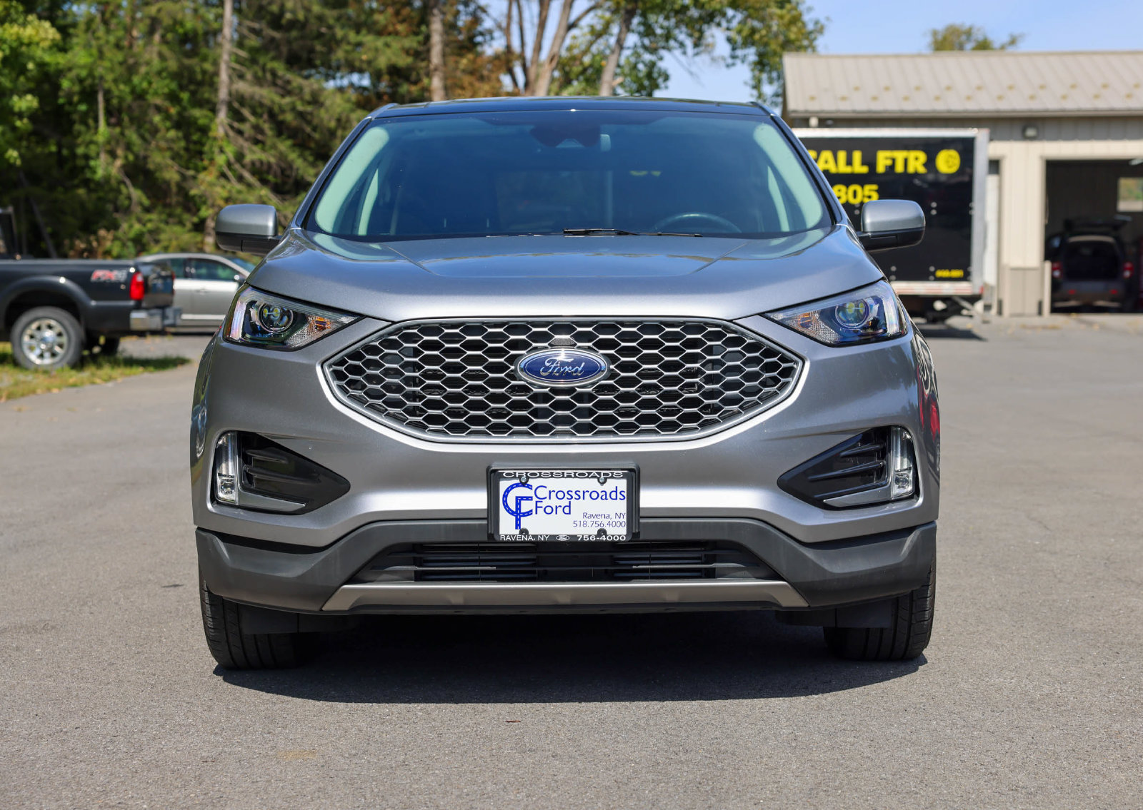 Certified 2024 Ford Edge SEL w/ Convenience Package AWD/4WD image 2