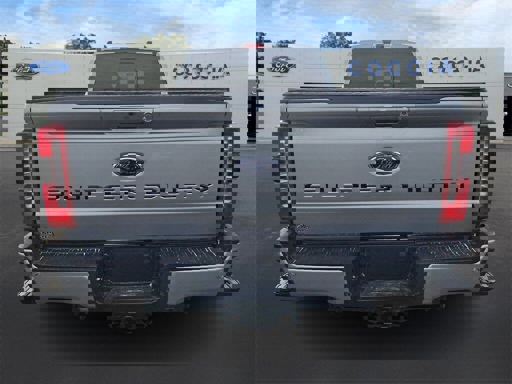 Certified 2024 Ford F350 XLT w/ XLT Premium Package image 4