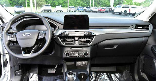 Certified 2024 Ford Escape Active w/ Cold Weather Package FWD image 14