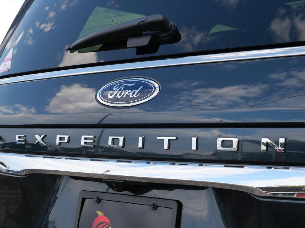 Certified 2024 Ford Expedition Limited AWD/4WD image 8