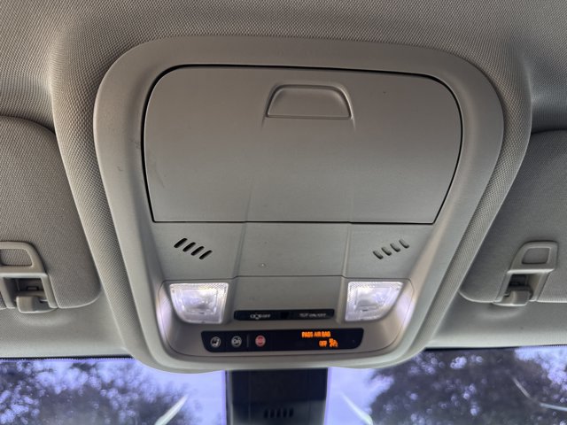 Used 2022 Chevrolet Equinox LT FWD image 26