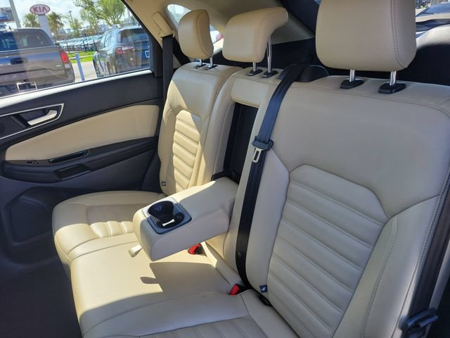 Certified 2017 Ford Edge SEL w/ Equipment Group 201A FWD image 16