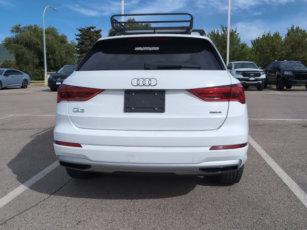 Used 2019 Audi Q3 2.0T Premium AWD/4WD image 5
