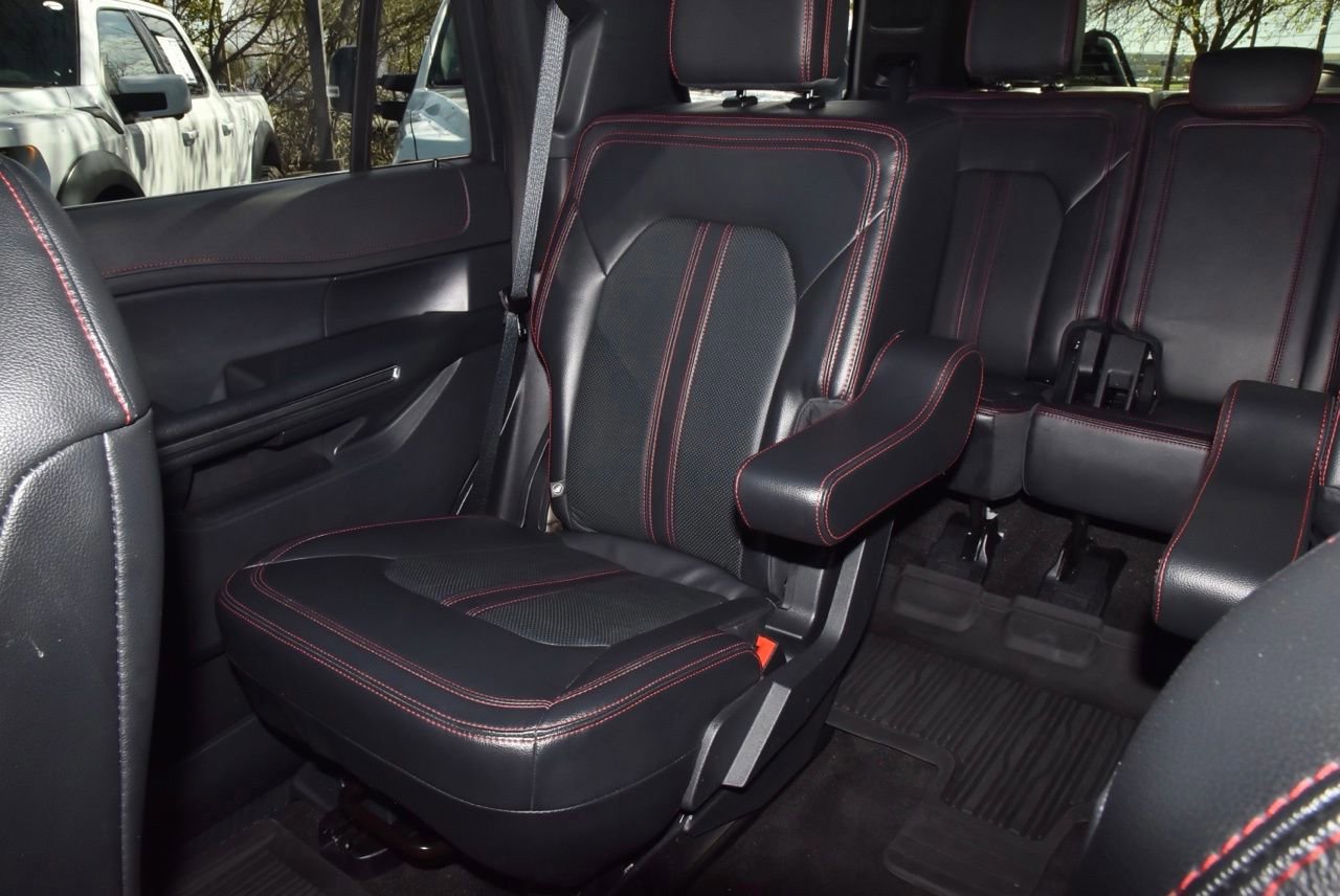 Certified 2023 Ford Expedition Limited image 22