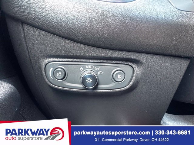 Used 2021 Chevrolet Equinox LT AWD/4WD image 24